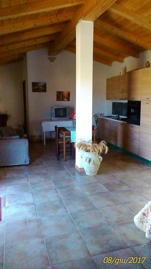 Farm Stay Gli Oleandri Loiri Porto San Paolo Eksteriør bilde